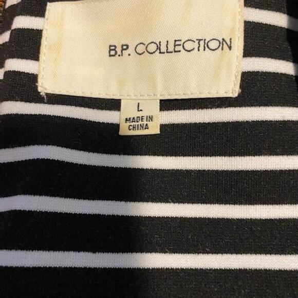 B.P Collection Size L Jeweled Black/White Top - Picture 4 of 4